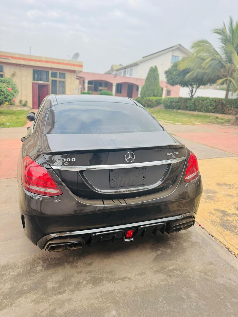 Mercedes c300 back